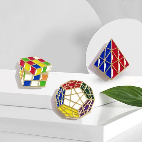 Magnetic Magic Cube Badge